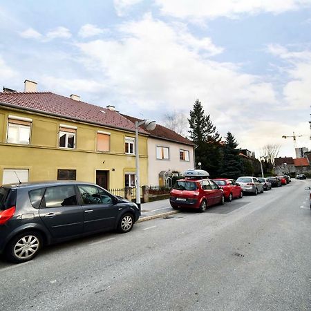 Block Apartment Maks Zagabria Esterno foto